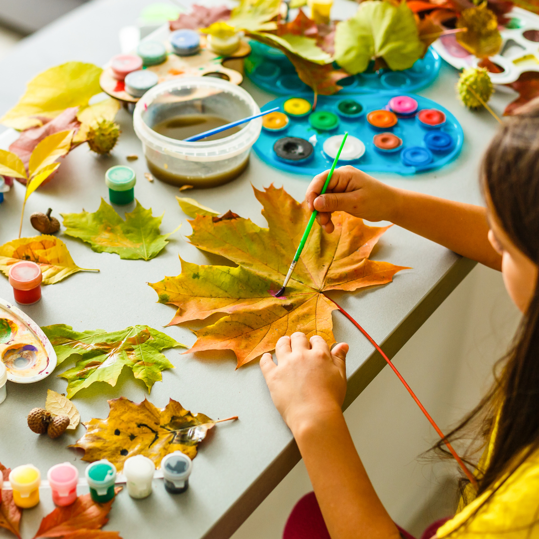 Autumn leaves art activity - Before and After School at William Armstrong PS