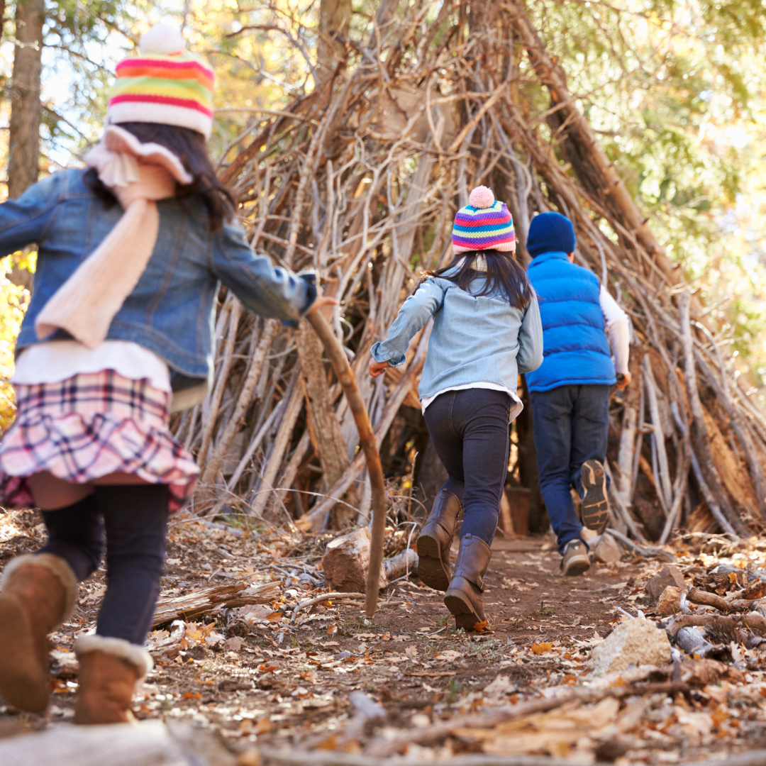 Kids running into fort outside