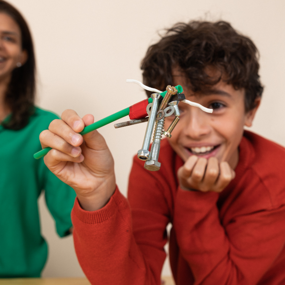Kids playing with loose parts
